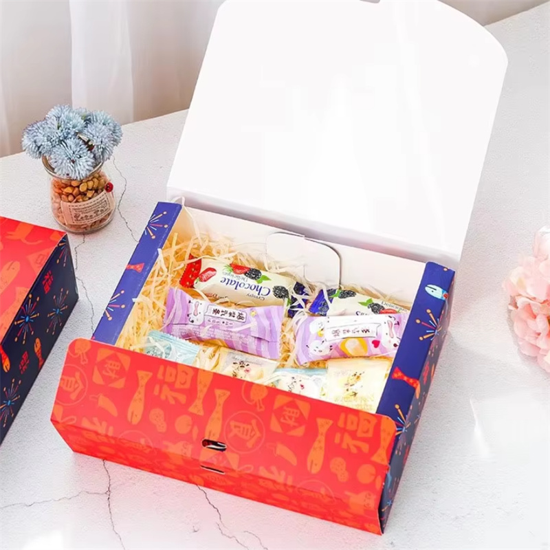 Matcha Cookie Box - Kadifon Yeni Yıl Hediye Kutusu, Kırmızı