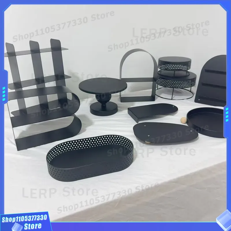 Food Snacks That Are Black - Siyah Metal Pasta Standı Düğün Doğum